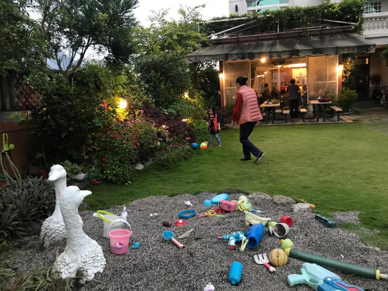 ג'יאן 花蓮 達芙妮花園民宿 מראה חיצוני תמונה